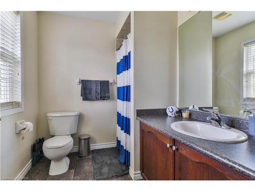 47 Shantz Avenue, Brantford, ON - Indoor Photo Showing Bedroom