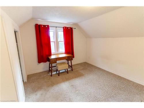 17 Trimdon Avenue, Brantford, ON - Indoor Photo Showing Other Room