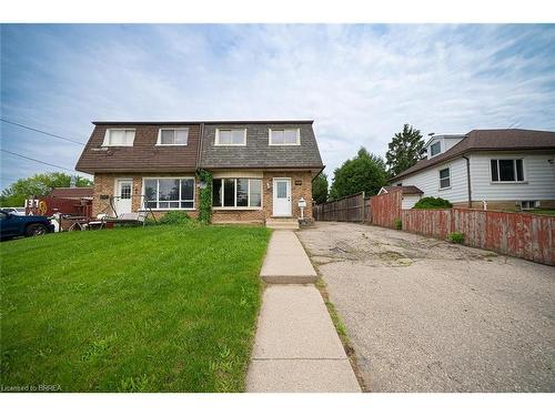 B-137 Henry Street, Brantford, ON - Outdoor With Deck Patio Veranda