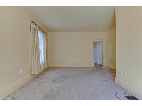 87 Mintern Avenue, Brantford, ON - Indoor Photo Showing Other Room