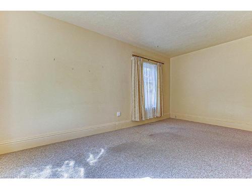 87 Mintern Avenue, Brantford, ON - Indoor Photo Showing Other Room