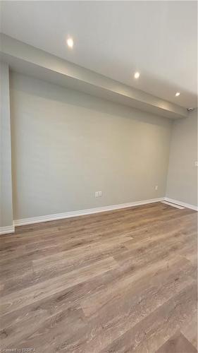 29-461 Blackburn Drive, Brantford, ON - Indoor Photo Showing Other Room