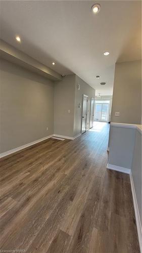 29-461 Blackburn Drive, Brantford, ON - Indoor Photo Showing Other Room