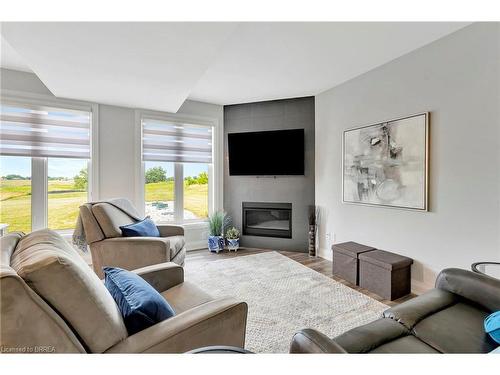 14 Hudson Drive, Brantford, ON - Indoor Photo Showing Living Room With Fireplace