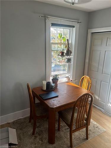 C-22 Sheldon Avenue N, Kitchener, ON - Indoor Photo Showing Dining Room