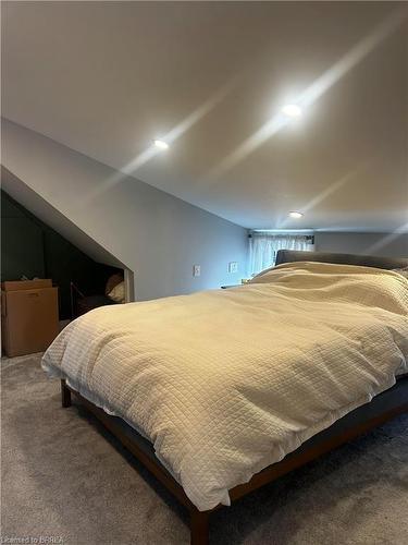 C-22 Sheldon Avenue N, Kitchener, ON - Indoor Photo Showing Bedroom