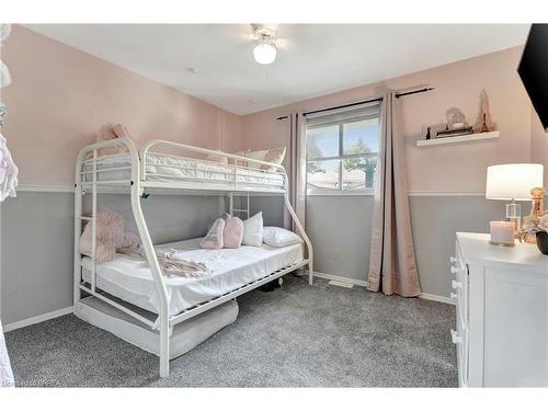 29 Marshall Street, Brantford, ON - Indoor Photo Showing Bedroom