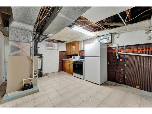 21 Jefferson Avenue, Port Colborne, ON - Indoor Photo Showing Basement