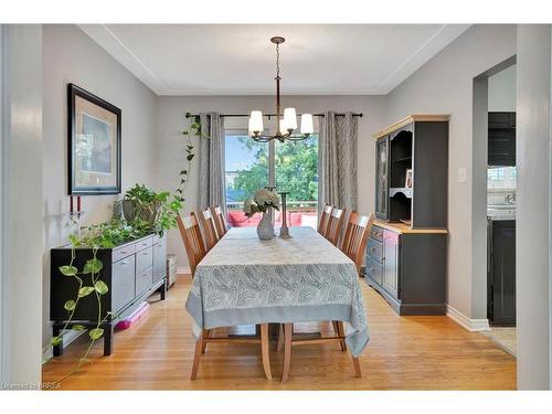 3 Brier Place, Brantford, ON - Indoor Photo Showing Dining Room