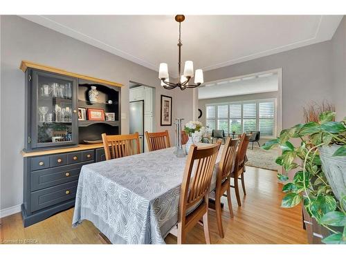 3 Brier Place, Brantford, ON - Indoor Photo Showing Dining Room