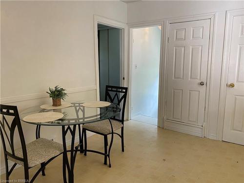 421 Chatham Street, Brantford, ON - Indoor Photo Showing Dining Room