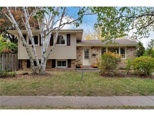 42 Winding Way, Brantford, ON - Outdoor With Facade