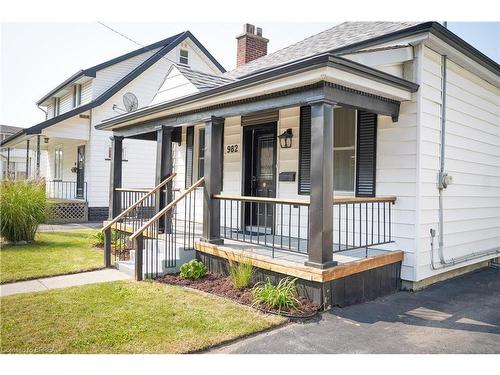 982 Dame Street, London, ON - Outdoor With Deck Patio Veranda