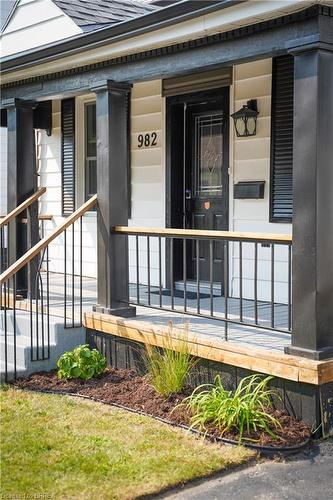 982 Dame Street, London, ON - Outdoor With Deck Patio Veranda