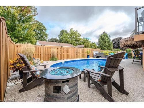 32 Mcintosh Court, Brantford, ON - Outdoor With Backyard