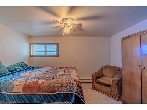 6 Patricia Street, Brantford, ON - Indoor Photo Showing Bedroom