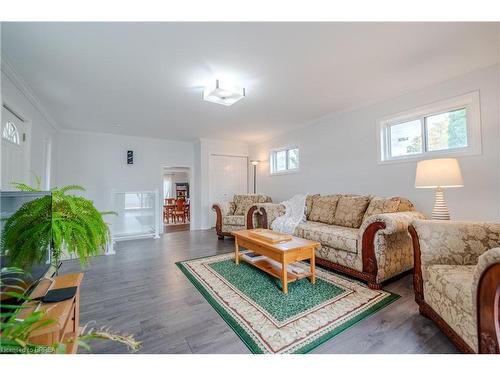 131 Morrell Street, Brantford, ON - Indoor Photo Showing Living Room