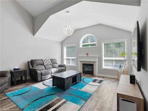 39 Hunter Way, Brantford, ON - Indoor Photo Showing Living Room With Fireplace