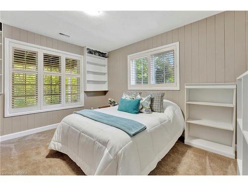 23 Scarfe Gardens, Brantford, ON - Indoor Photo Showing Bedroom