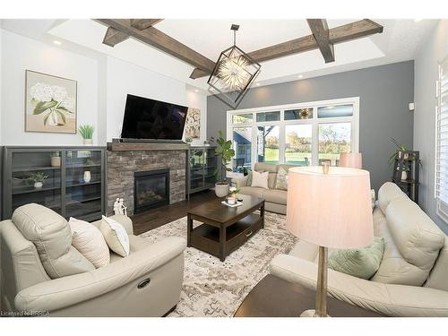 21 Tedley Boulevard, Brantford, ON - Indoor Photo Showing Living Room With Fireplace