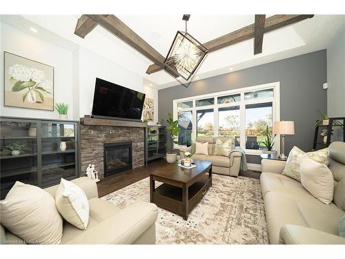 21 Tedley Boulevard, Brantford, ON - Indoor Photo Showing Living Room With Fireplace