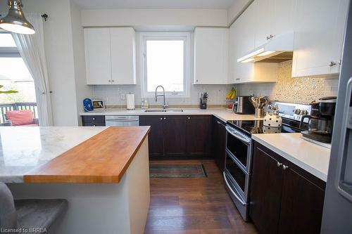 8 Turnbull Drive, Brantford, ON - Indoor Photo Showing Kitchen With Double Sink