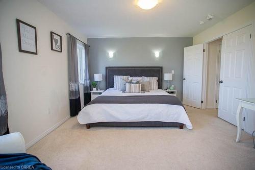 8 Turnbull Drive, Brantford, ON - Indoor Photo Showing Bedroom