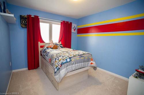 8 Turnbull Drive, Brantford, ON - Indoor Photo Showing Bedroom