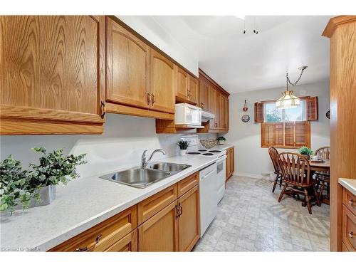 146-36 Hayhurst Road, Brantford, ON - Indoor Photo Showing Kitchen With Double Sink