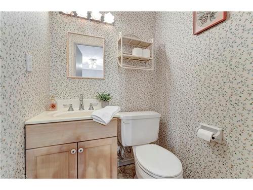 146-36 Hayhurst Road, Brantford, ON - Indoor Photo Showing Bathroom