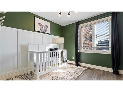 71 Garden Crescent, Paris, ON - Indoor Photo Showing Bedroom