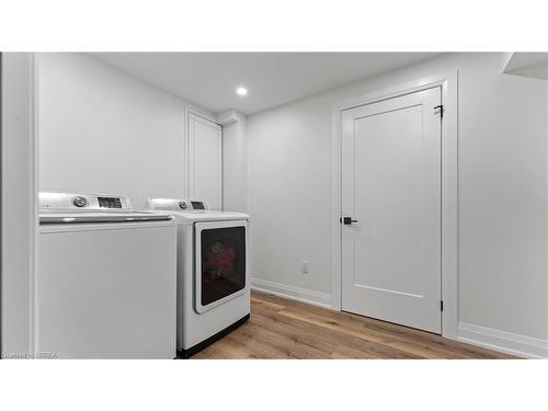 71 Garden Crescent, Paris, ON - Indoor Photo Showing Laundry Room