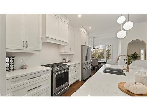 790 South Coast Drive, Peacock Point, ON - Indoor Photo Showing Kitchen With Double Sink With Upgraded Kitchen