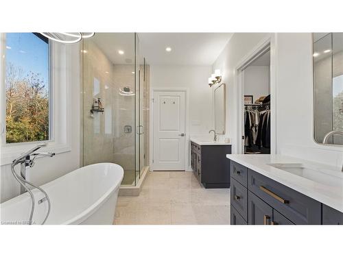 790 South Coast Drive, Peacock Point, ON - Indoor Photo Showing Bathroom