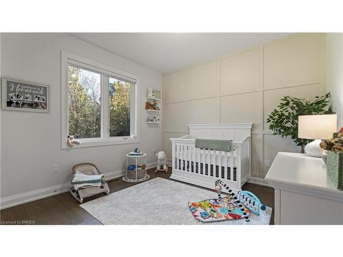 790 South Coast Drive, Peacock Point, ON - Indoor Photo Showing Bedroom