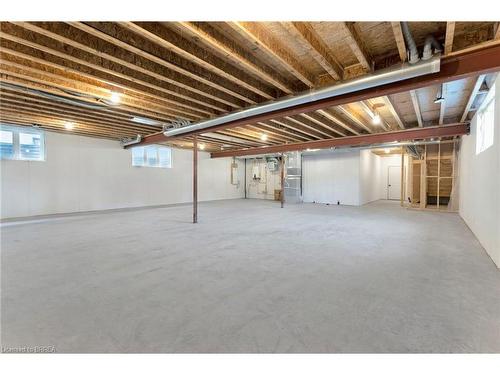 18-242 Mount Pleasant Street, Brantford, ON - Indoor Photo Showing Basement