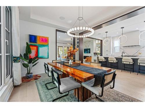 239 Green Street, Burlington, ON - Indoor Photo Showing Dining Room