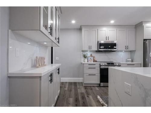 2 Waddington Street, Brantford, ON - Indoor Photo Showing Kitchen With Stainless Steel Kitchen With Upgraded Kitchen