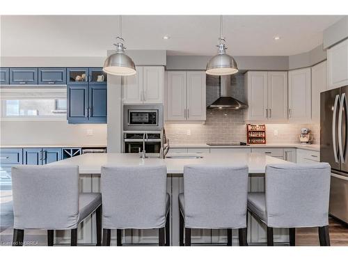 842 Robert Ferrie Drive, Kitchener, ON - Indoor Photo Showing Kitchen With Stainless Steel Kitchen With Upgraded Kitchen