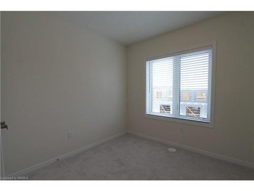 43 Holder Drive, Brantford, ON - Indoor Photo Showing Other Room