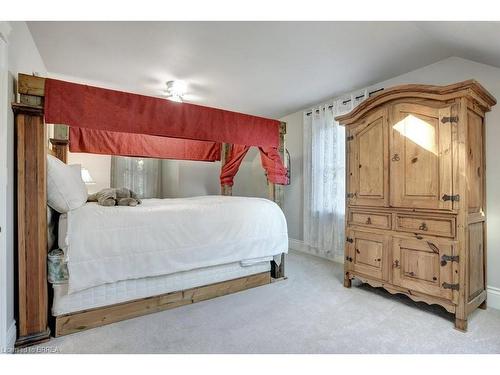 41 Locks Road, Brantford, ON - Indoor Photo Showing Bedroom