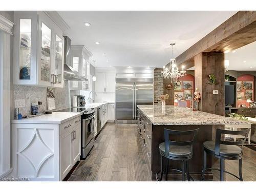 41 Locks Road, Brantford, ON - Indoor Photo Showing Kitchen With Stainless Steel Kitchen With Upgraded Kitchen