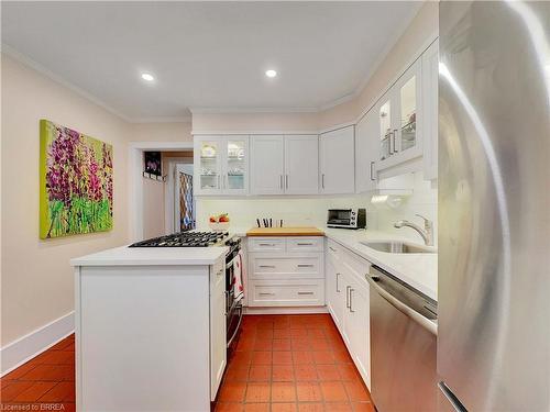 282 Dufferin Avenue, Brantford, ON - Indoor Photo Showing Kitchen With Stainless Steel Kitchen