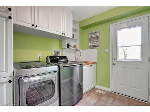 146 Blackburn Drive, Brantford, ON - Indoor Photo Showing Laundry Room