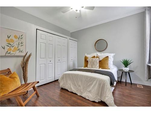 103 William Street, Brantford, ON - Indoor Photo Showing Bedroom