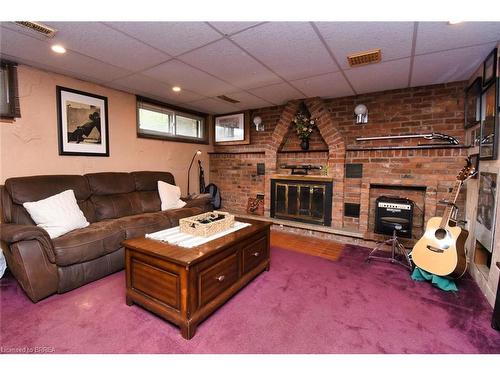 20 Northgate Drive, Hamilton, ON - Indoor With Fireplace