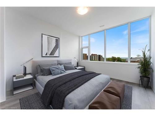 609-5 Hamilton Street N, Waterdown, ON - Indoor Photo Showing Bedroom