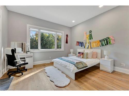 1 Gaywood Gardens, Brantford, ON - Indoor Photo Showing Bedroom