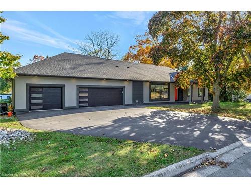 1 Gaywood Gardens, Brantford, ON - Outdoor With Facade