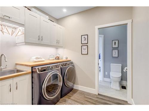 180 Royal Oak Road, Cambridge, ON - Indoor Photo Showing Laundry Room